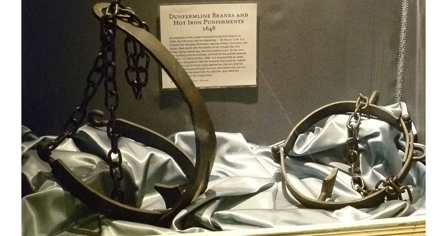 A Scold’s Bridle from the mid-1600s.